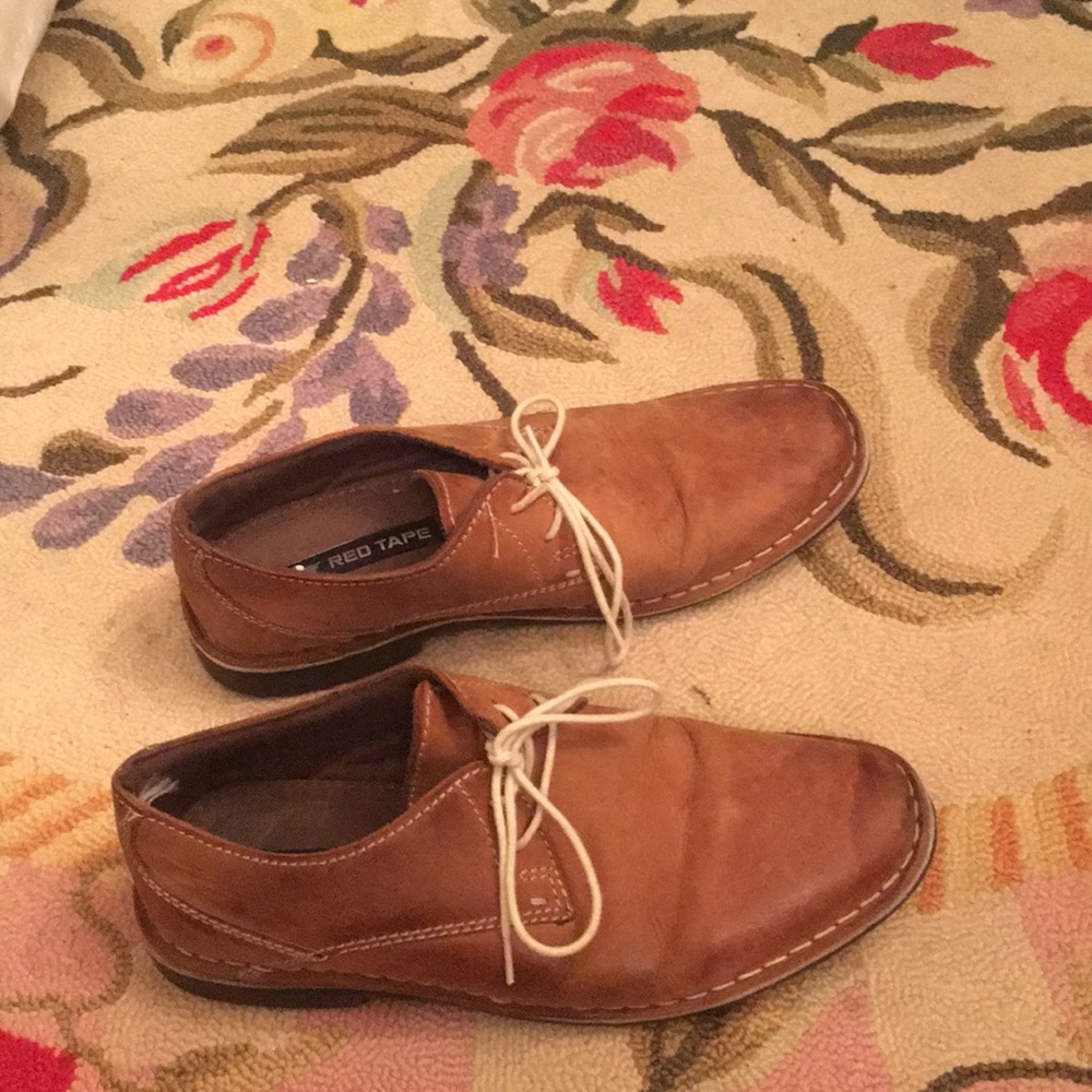 Red tape men’s shoes